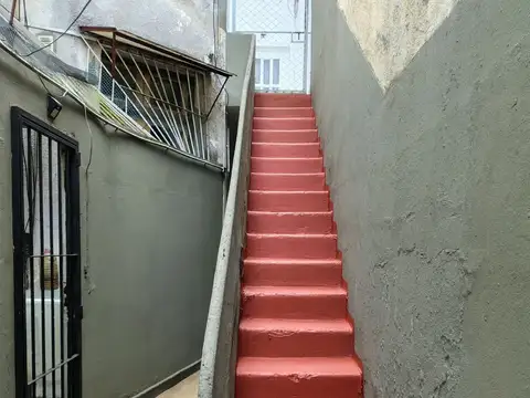 Depto Tipo Casa en Alquiler de 3 ambientes