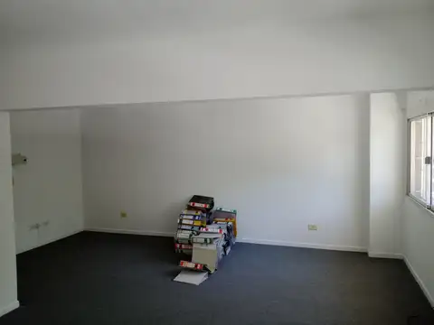 ALQUILER DE MONOAMBIENTE ( SOLO USO PROFEDSIONAL)  EN BALBANERA