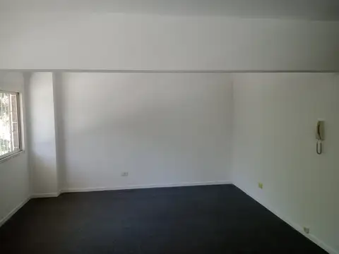 Oficina en Alquiler en Balvanera, $ 380.000