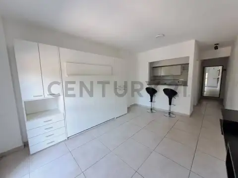 Departamento en Alquiler en Martin Coronado, $ 450.000