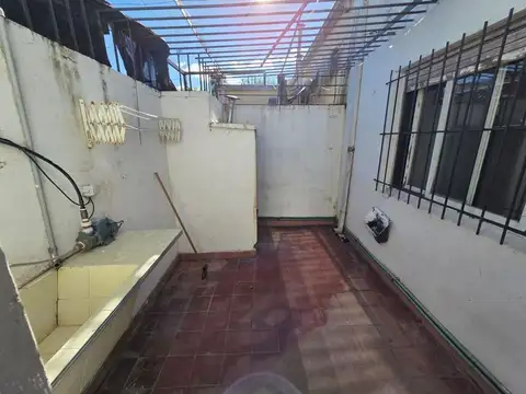 PH en ALQUILER de 1 DORMITORIO en LA PLATA
