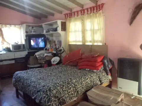 AV