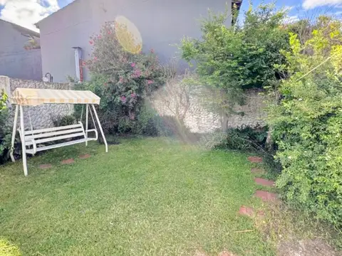 Depto Tipo Casa en Alquiler de 2 dormitorios