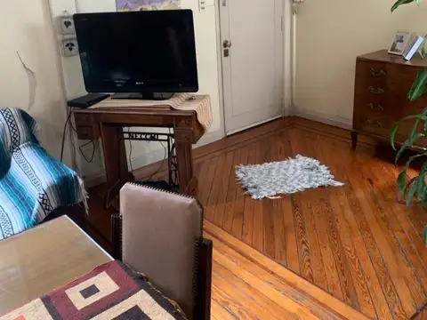 Azcuénaga 700