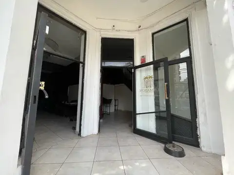 ALQUILA o VENDE LOCAL - 2 LOTES SOBRE ESQUINA PREMIUM - AV DEL LIBERTADOR, Puerto de Olivos