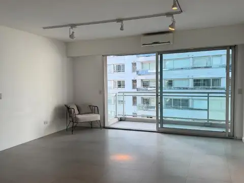 Lola Mora 400, Piso 8