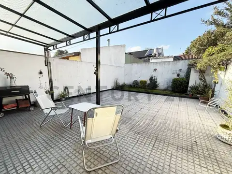 Casa en Venta en Morón, USD 244.000