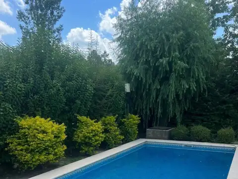 Casa en venta 5 ambientes APTO CREDITO en barrio La Masia, Pilar, GBA Norte