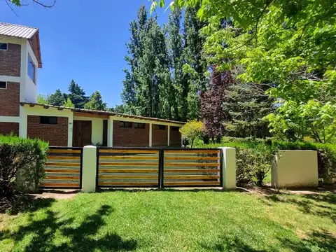 CASA CON PILETA EN VENTA, VISTALBA, LUJAN DE CUYO