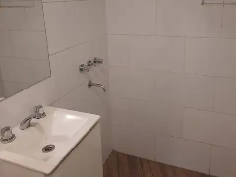 Depto Tipo Casa en Alquiler al Oeste