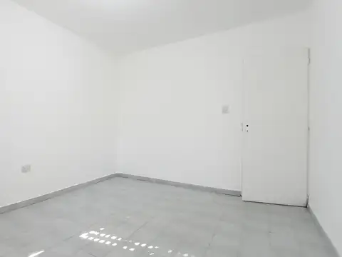 Departamento en Alquiler en Echesortu, $ 450.000