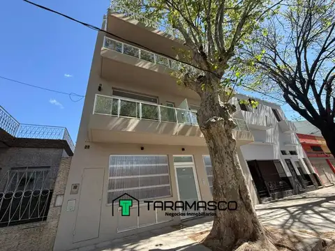 VENTA PH 3 AMB AL CONTRAFRENTE CON TERRAZA PRIVADA EN DEVOTO