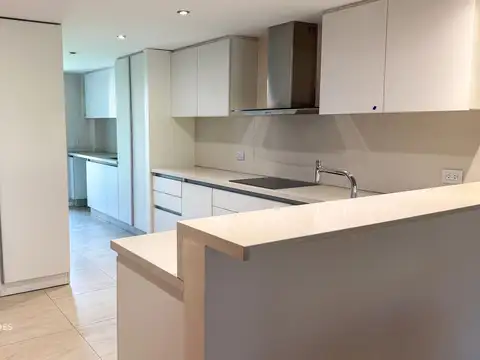 Departamento en Venta en Aldea Lago, USD 310.000
