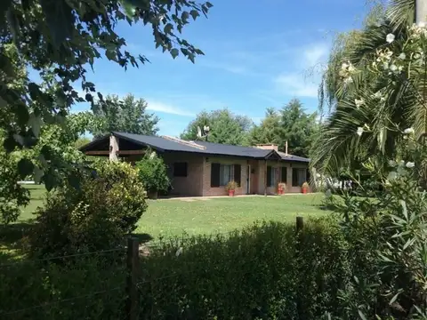 Quinta en Venta de 2 dormitorios
