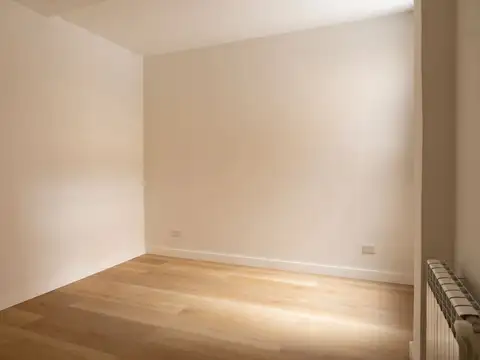 Depto Tipo Casa en Venta en Colegiales, USD 417.000