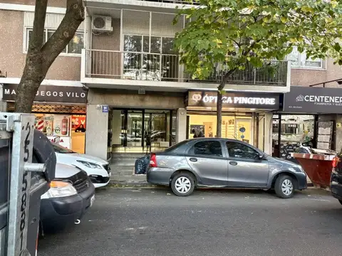 ¡Impecable Monoambiente Apto Profesional en Alquiler en Belgrano! Súper Luminoso y Bajas Expensas