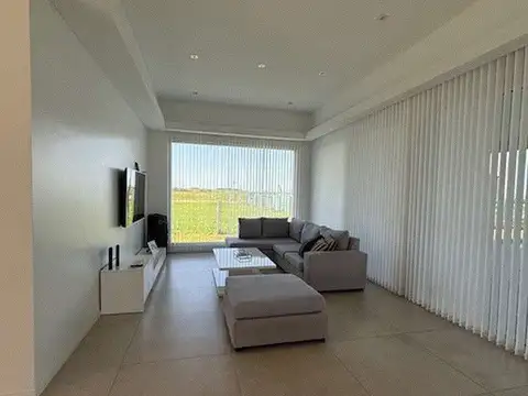 Casa en Venta en Pueblos Del Plata - Villalobos, USD 480.000