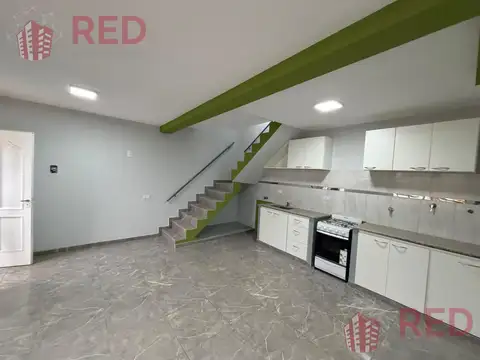 Depto Tipo Casa 3 ambientes con 1 baño