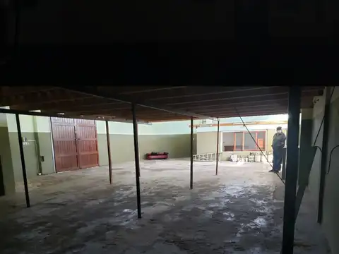 Galpon en Alquiler en Tolosa, $ 1.100.000