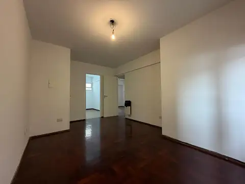 Departamento 5 ambientes con 1 baño