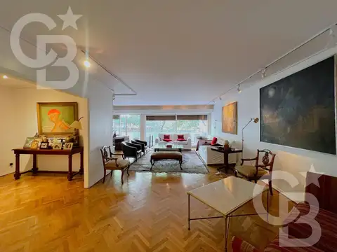 Departamento en Venta de 8 ambientes