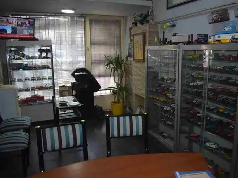 Galpon en Venta en Monte Castro, USD 550.000