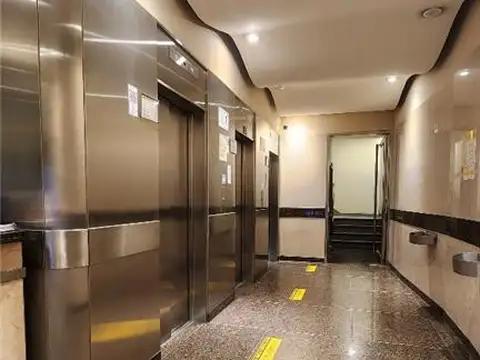 Oficina en Alquiler en Centro, $ 250.000