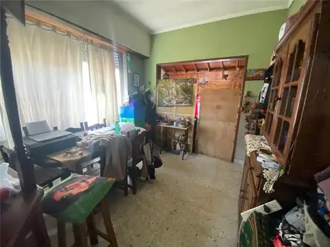 Depto Tipo Casa en Venta 50 años