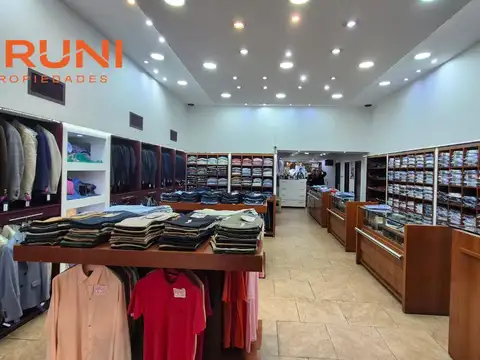 Local en Venta 60 años