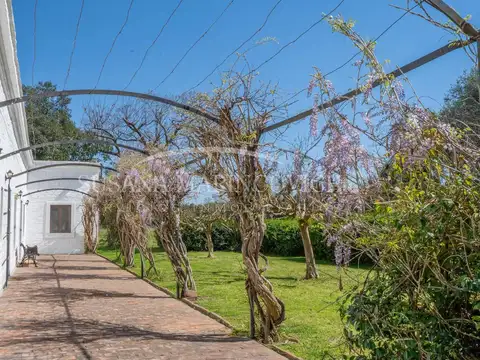 Casa en Venta con 1 cochera