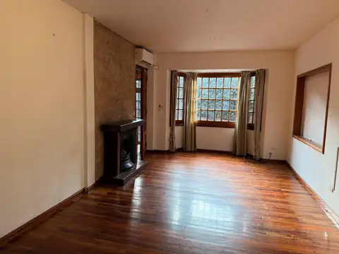 Casa en Alquiler de 3 dormitorios