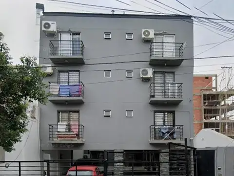 Departamento 2 Amb en Castelar Sur - Excelente Ubicación