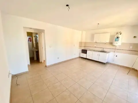 Departamento en Alquiler en Castelar Sur, $ 500.000