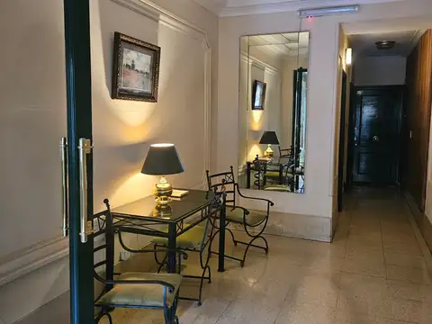 Acevedo 400, Piso 1