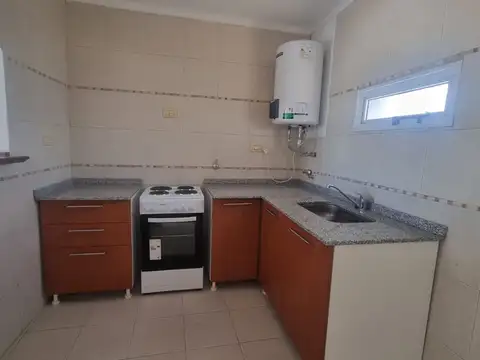 Venta Depto Duplex 2 dormitorios entre Boulevares