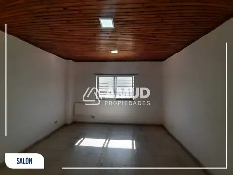 Oficina en Alquiler en Centro, $ 160.000
