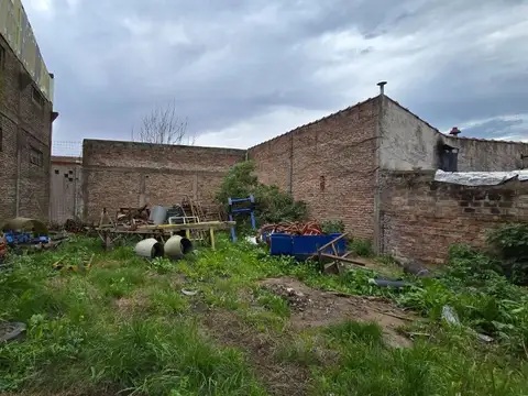 Galpon en Venta en Quilmes Oeste, USD 349.000