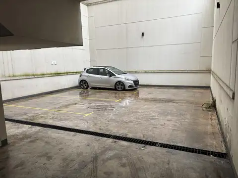 Cochera en Caballito