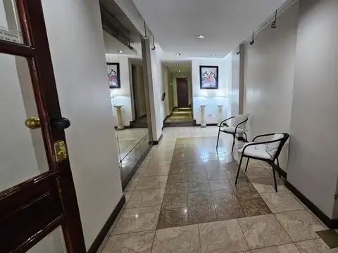 Quito 4300, Piso 3