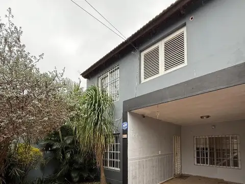 Casa en Alquiler de 3 dormitorios
