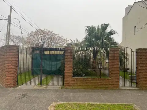 Casa en venta 40 esquina 134 N° 1947 San Carlos, La Plata