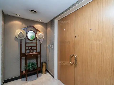 Departamento en Venta con 2 cocheras