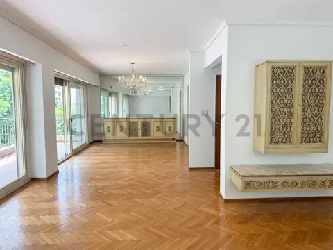Departamento en Venta de 5 ambientes