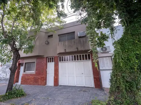 CASA EN LAPRIDA 3735- BARRIO 7 JEFES - SANTA FE