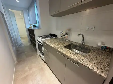 Hermoso departamento 3 amb. reciclado a nuevo y equipado.