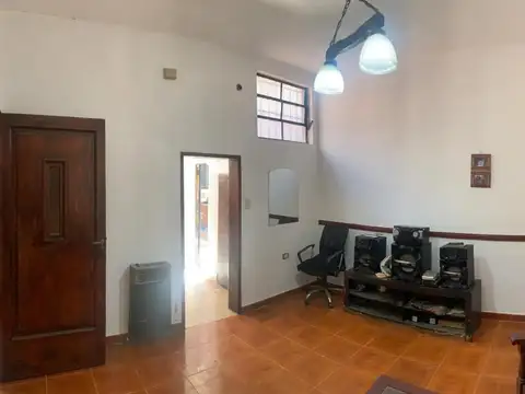 Depto Tipo Casa en Venta en Lanús Oeste, USD 48.990