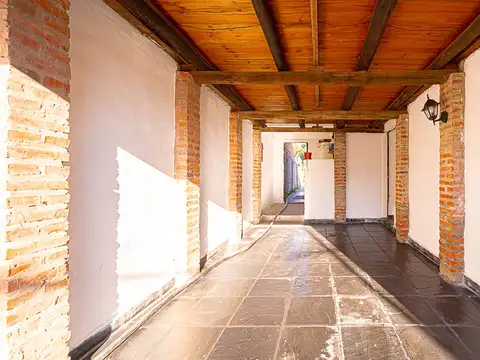 VENTA CASA ESTILO CAMPO BENAVIDEZ