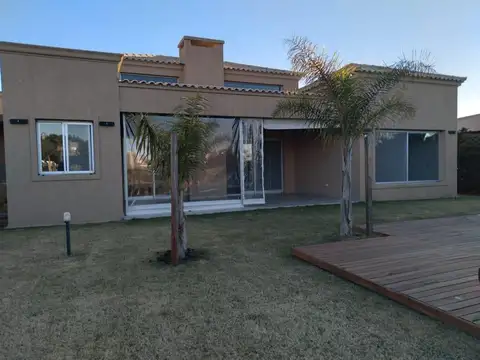 Casa en Alquiler en San Marco, USD 2.500