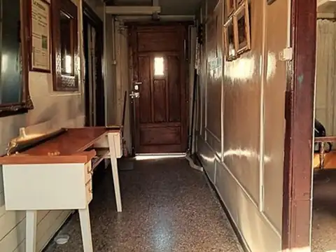 CASA LOTE VENTA AVELLANEDA CON GALPON  DOCK SUD