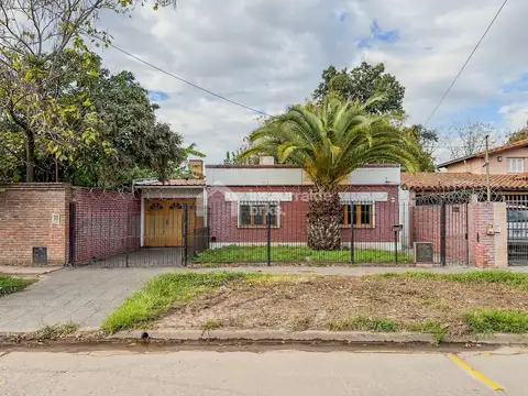 Casa  en Venta en Garin, Escobar, G.B.A. Zona Norte